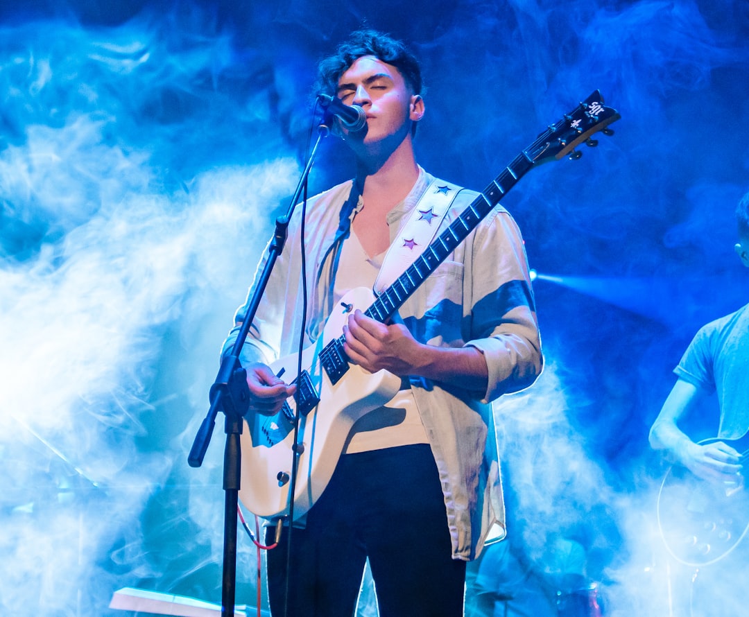 Barry Hay dochters: feiten over Isabella en Gina Louise