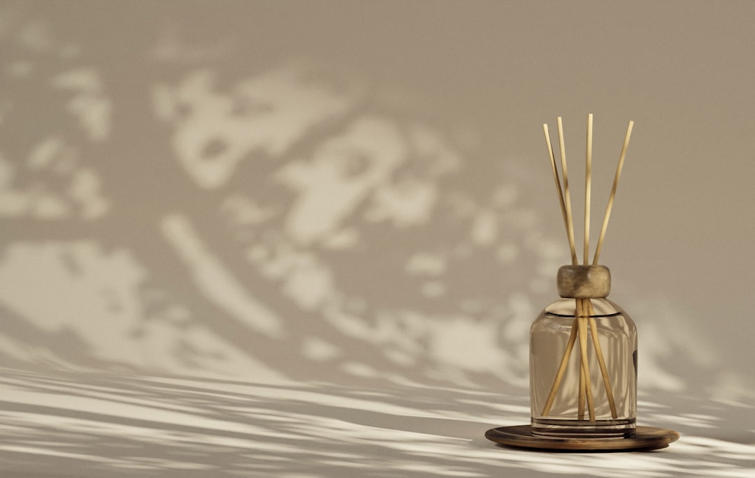 Reed diffuser hoe werkt deze geurverspreider zonder stroom