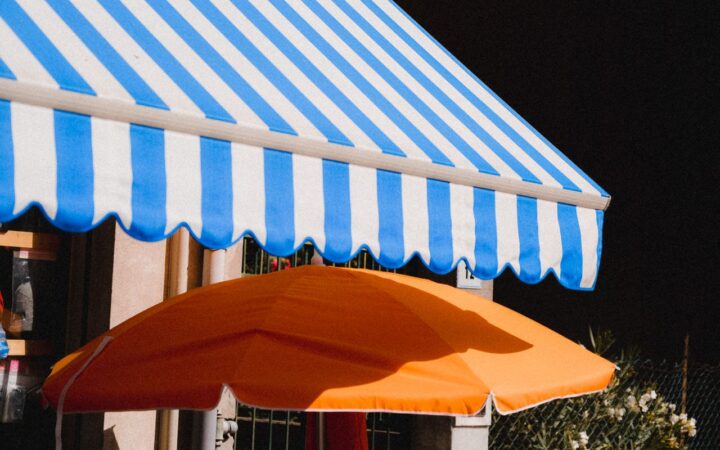 Klassieke overkapping of pergola met lamellendak: wat past bij jouw terras?