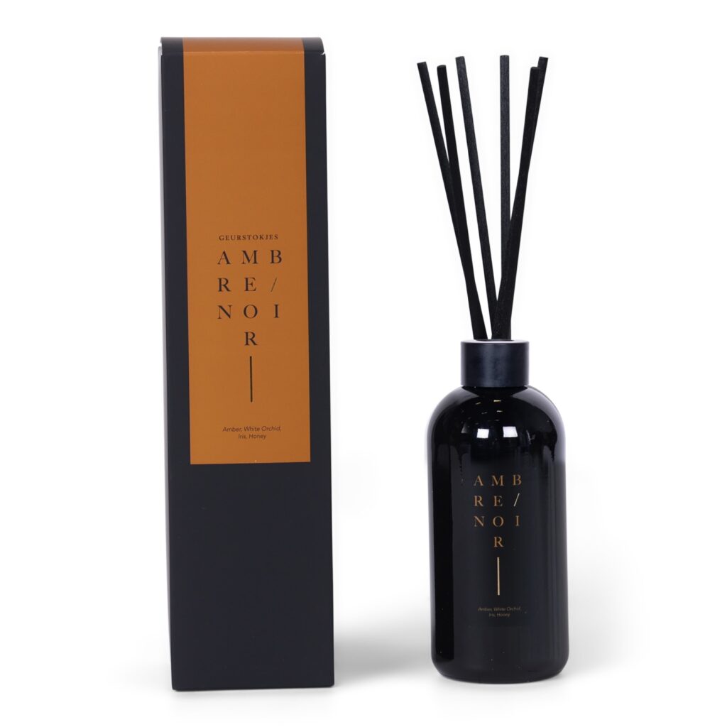 Geurstokjes Luxe ambre noir 200 ml van Loods 5