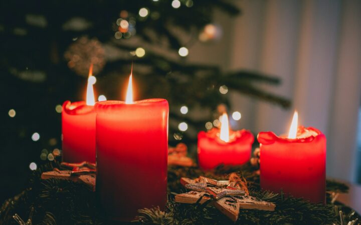 Adventskalenders met kaarsen en huisparfum liggen er al: wat zit erin?