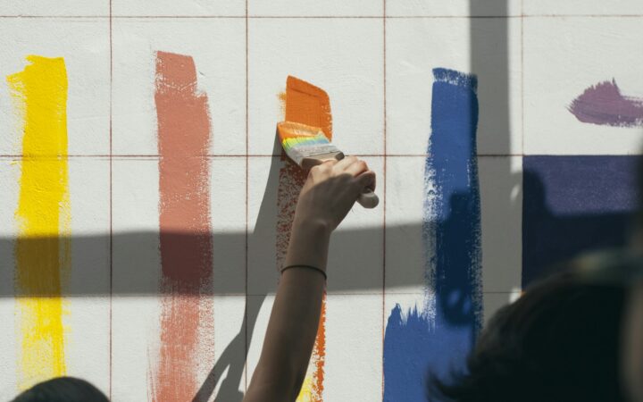 Verfkleuren voor de woonkamer waar mensen spijt van krijgen, volgens ontwerpers